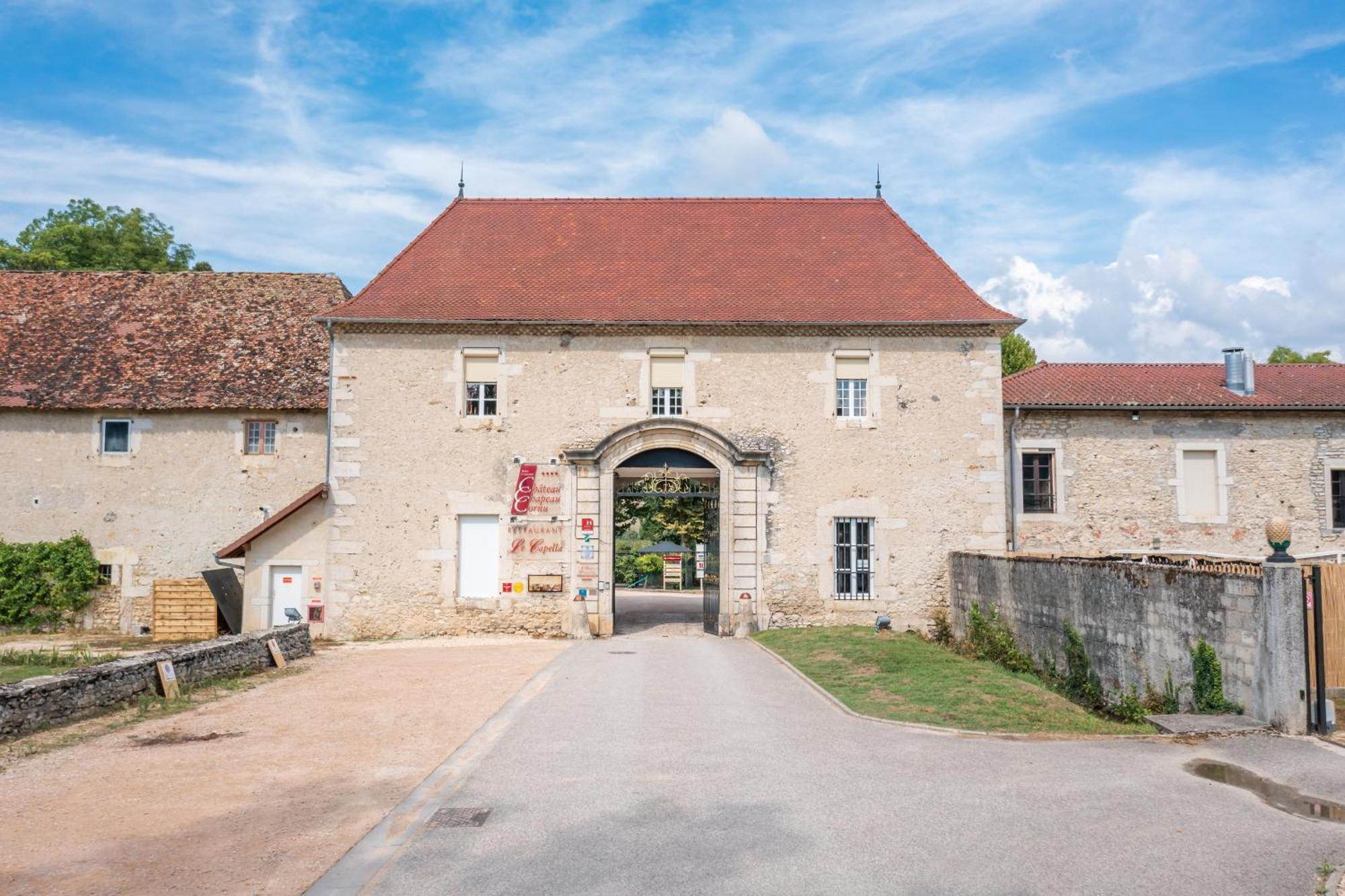 Les Dependances De Chapeau Cornu Vignieu Exterior photo